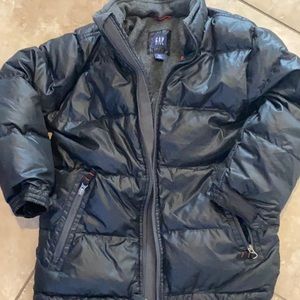 Like new Gap kids puffer jacket